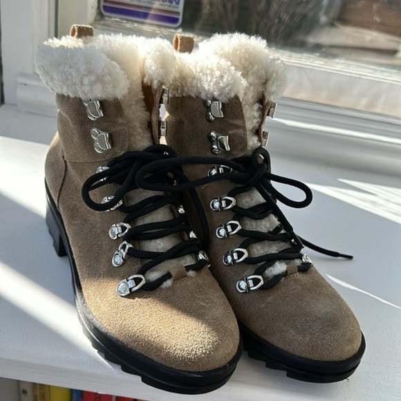 Brand new never worn Marc Fisher Women's Lace Up Suede Boots - Taupe size 7 - Picture 2 of 5